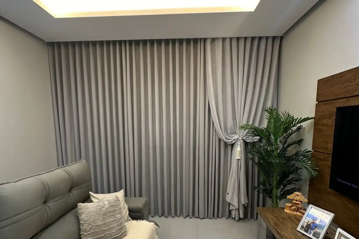 Comfortable premium home curtains design Dubai
