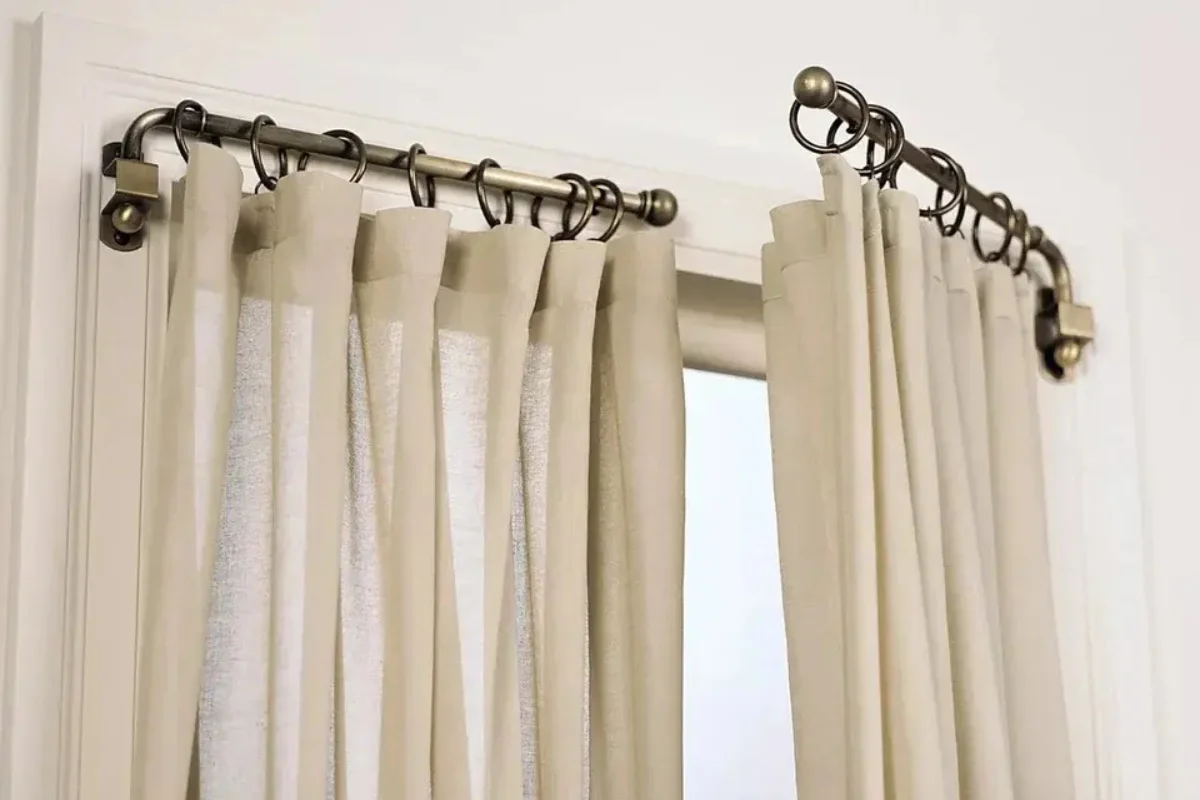 Curtain rods modern polished design Dubai