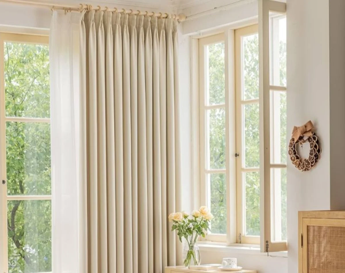 Hotel pinch pleat curtains elegant Dubai