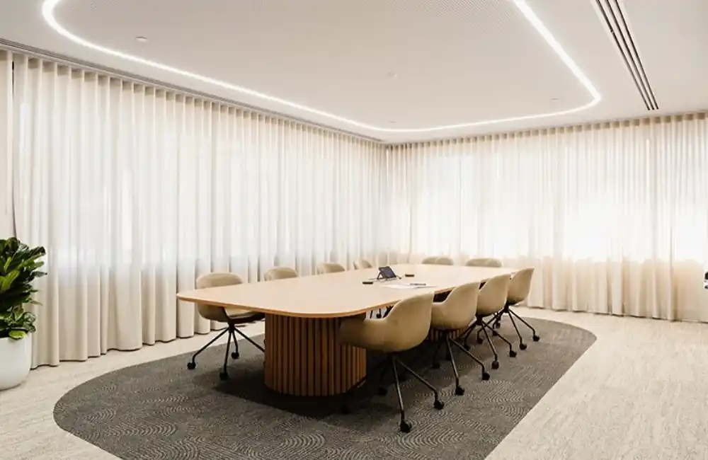 Premium Dubai curtain makers expert team