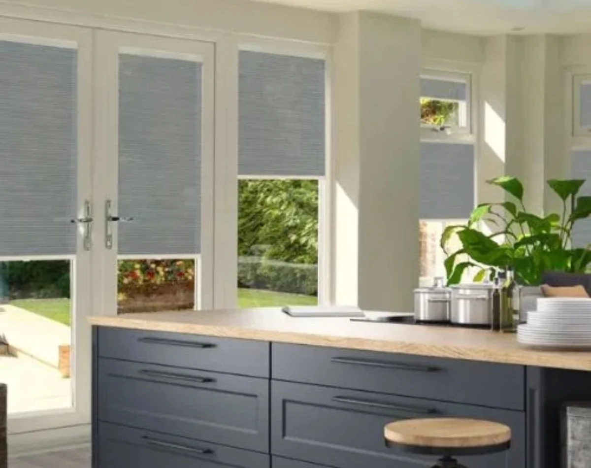 Romex blinds light filter modern Dubai