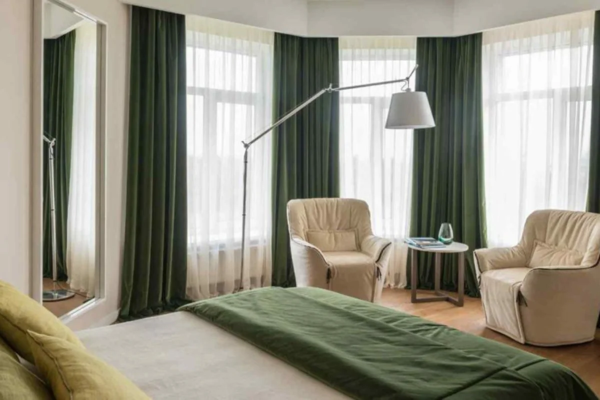 Stylish functional hotel room curtains Dubai