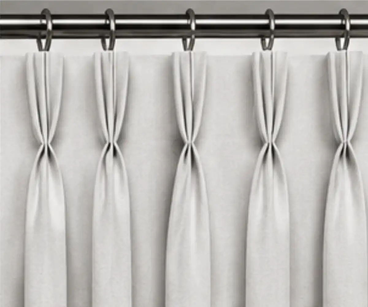 Triple Pinch Pleat